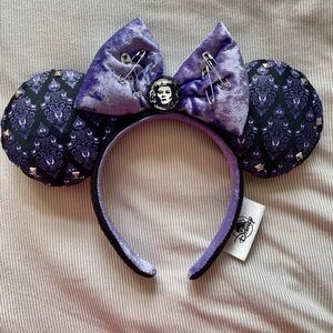 Disney Haunted Mansion Minnie Mouse Ears